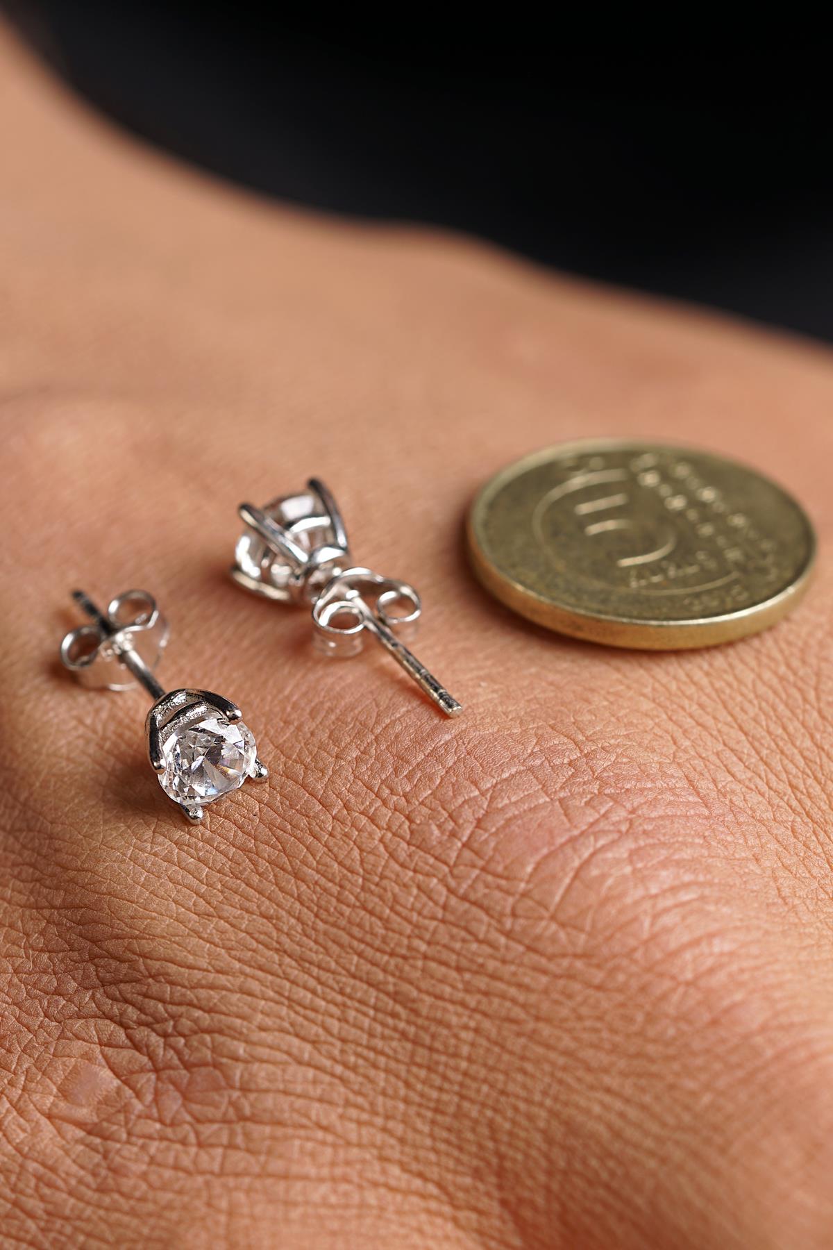 Men's 14ct Gold Solitaire Stud Earrings-4